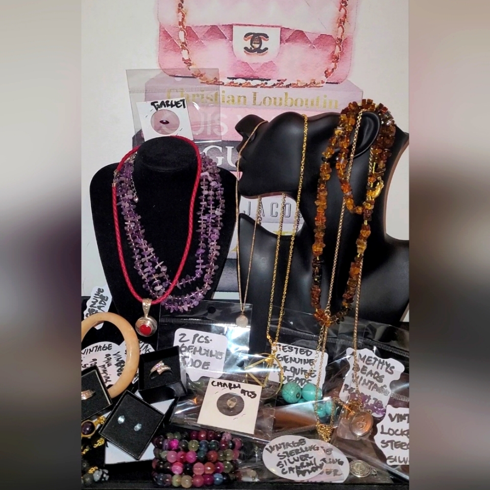 ALL VTG GENUINE GEMS LOT,& STERLING SILVER LOT ,& GEMS PENDANT IN GOLDTONE NECKL